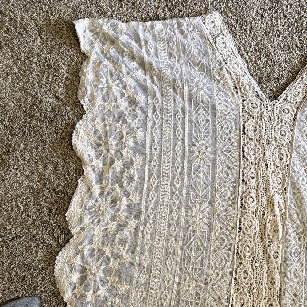 Blue Island Cream Lace Swim Coverup - S/M - Picture 7 of 10